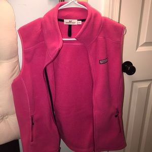 vineyard vines vest